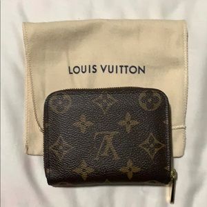 LV zippy coin purse